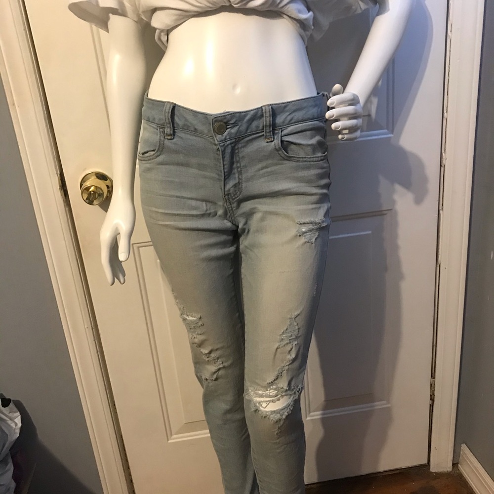Light wash jeans
